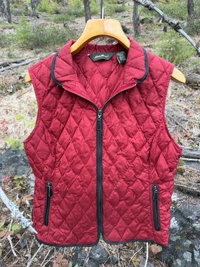 Eddie Bauer Quilted Crimson Red with Black Trim Women’s